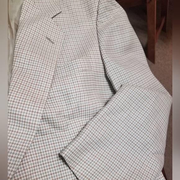 Enrico Coveri Italian Men's Classic Checkered Blazer - Picture 4 of 15